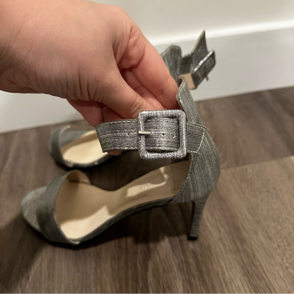 Benjamin Walk Shimmering Silver Heels - Picture 7 of 11